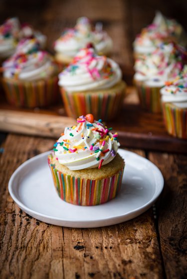 Cupcake with frosting and sprinkles