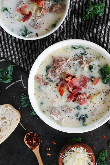 Olive Garden\'s Zuppa Toscana soup copycat recipe