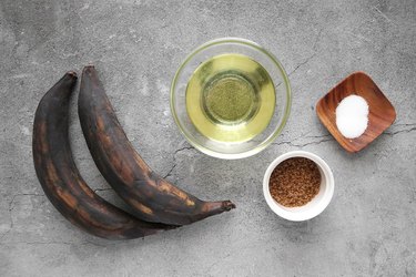 Ingredients for sweet plantains recipe