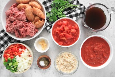 Ingredients for stuffed pepper soup recipe