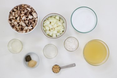 Ingredients for vegan cream of mushroom soup
