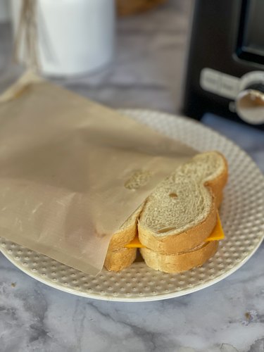 put cheese sandwich in a toaster bag